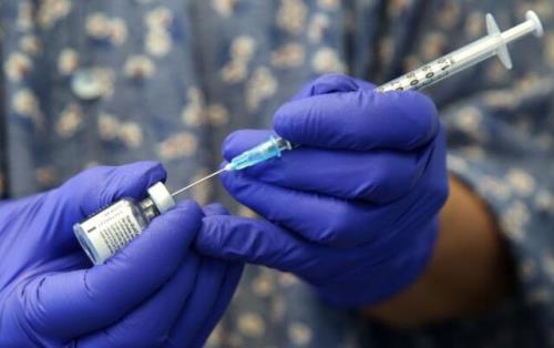 تزریق بیشتر از ۹۷هزار دز واکسن کرونا در کشور در شبانه روز گذشته