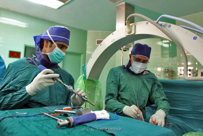 انجام آندوسکوسپی صرفا توسط متخصصان داخلی و فوق تخصص گوارش مجاز است