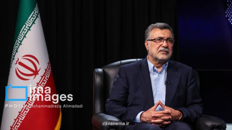 تکریم و قدردانی از معلمان و اساتید وظیفه ای قلبی و انسانی است