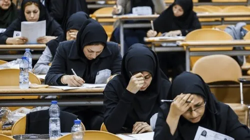 آزمون دستیاری تخصصی پزشکی در موعد مقرر