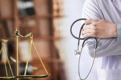 پزشک متخلف گیلانی به پرداخت بیشتر از ۴۶ میلیاردریال محکوم شد