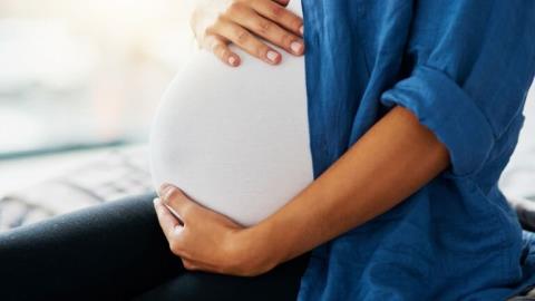حاملگی در دوران ویروس كرونا آماری از مرگ و میر برای زنان حامله بر اثر مبتلاشدن به COVID-19 گزارش نشده است